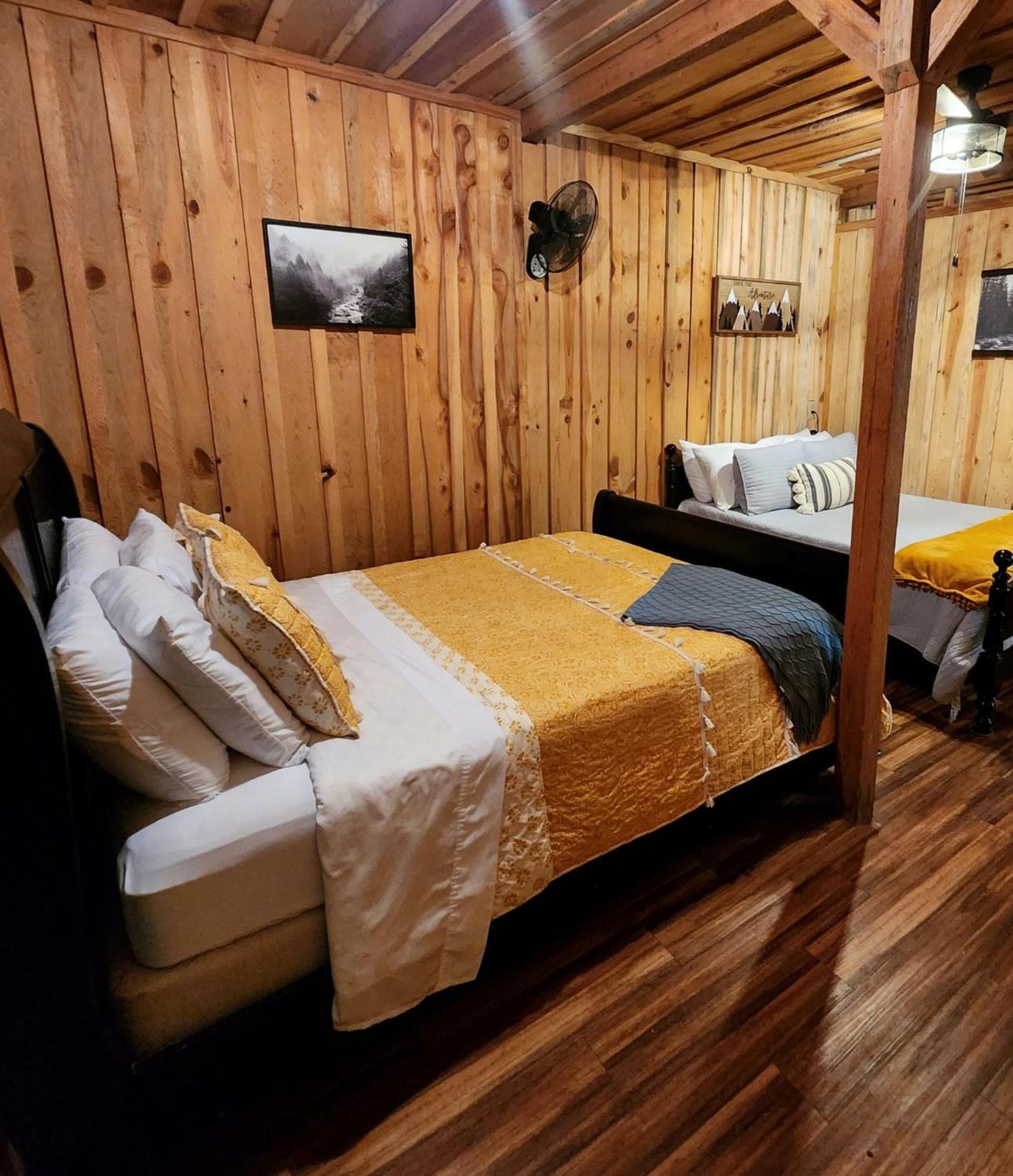 Unique Country Cabin Meets Farmhouse Modern!!! Mena Exterior foto